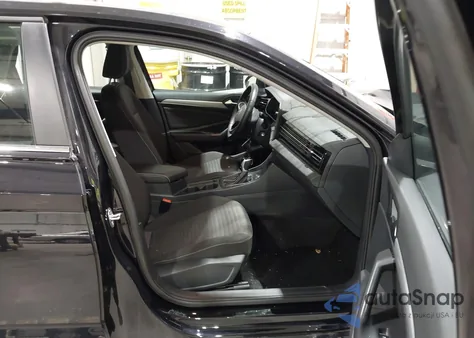 2025 Volkswagen Jetta 1.5T S из США, поврежденный, VIN 3VW5X7BU8SM008984